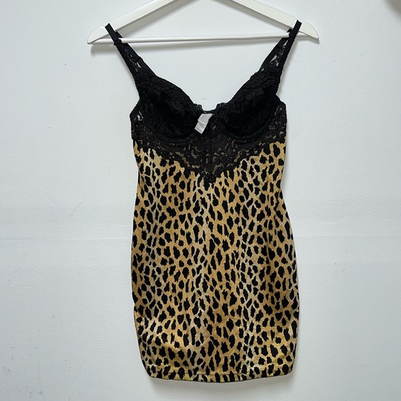 VICTORIAS SECRET VINTAGE Y2K ANIMAL PRINT MIRACLE BRA SLIP 34B - Picture 3 of 8